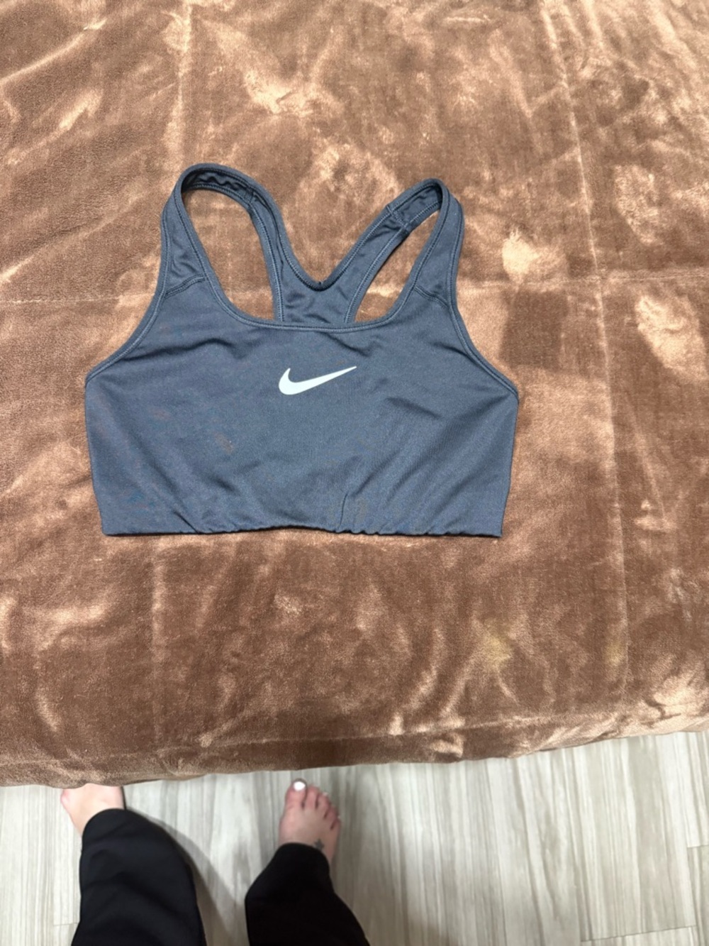 Woman’s size medium Nike Black Racerback Sports Bra with White Swoosh - Picture 3 of 11